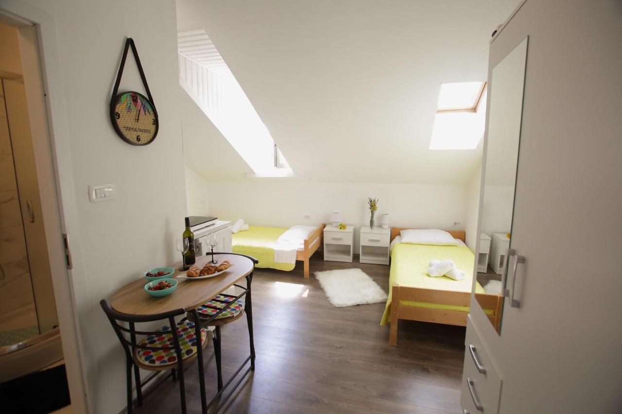 Apartment Top Center Lucia Сплит Екстериор снимка