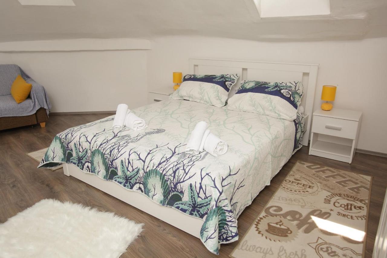 Apartment Top Center Lucia Сплит Екстериор снимка