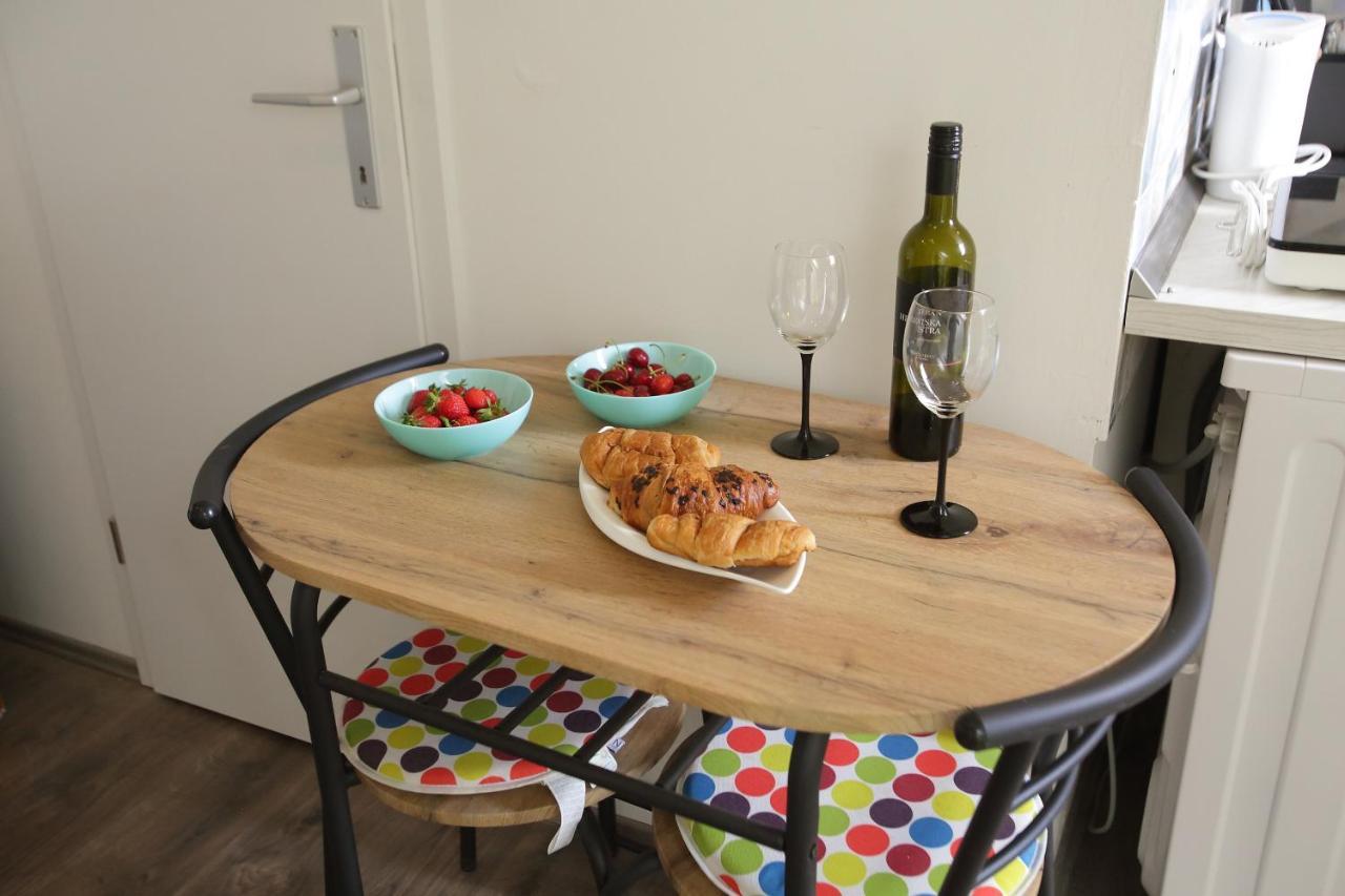 Apartment Top Center Lucia Сплит Екстериор снимка