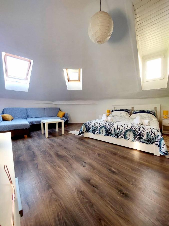 Apartment Top Center Lucia Сплит Екстериор снимка